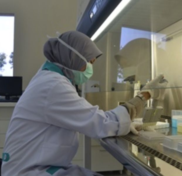 Berkas:Laboratoriumkh.jpg